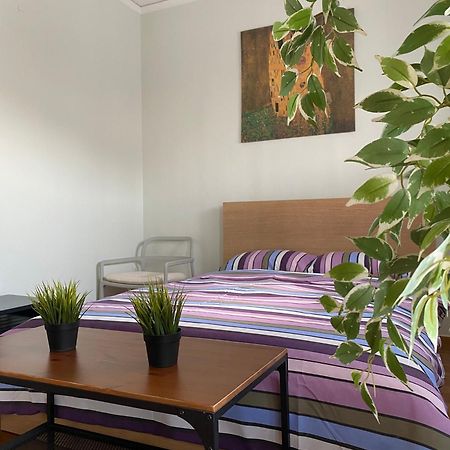 Apartment With Beautiful View Of Lycabettus Athènes Extérieur photo