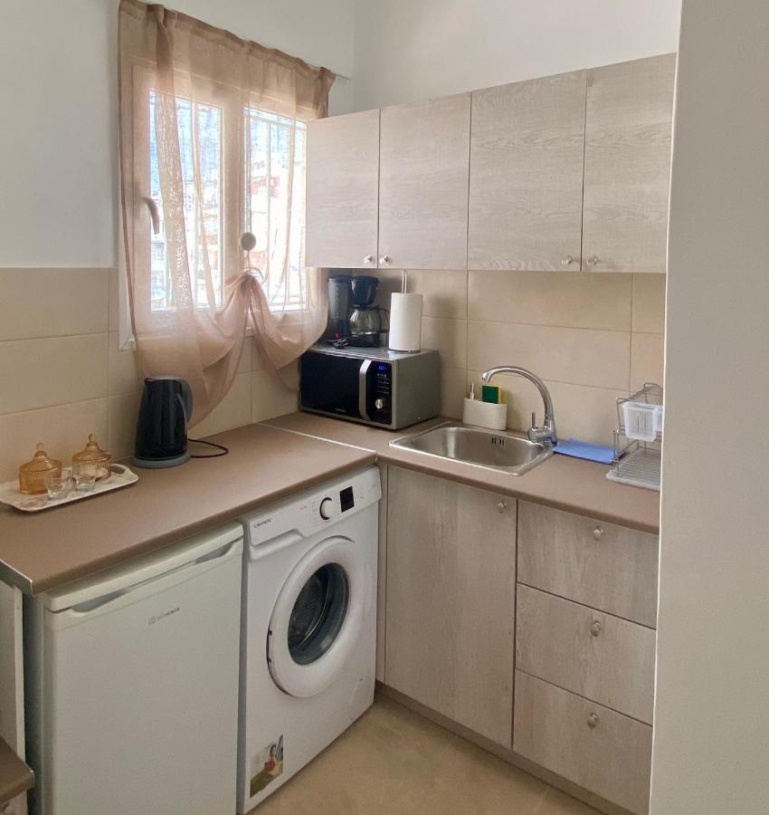 Apartment With Beautiful View Of Lycabettus Athènes Extérieur photo